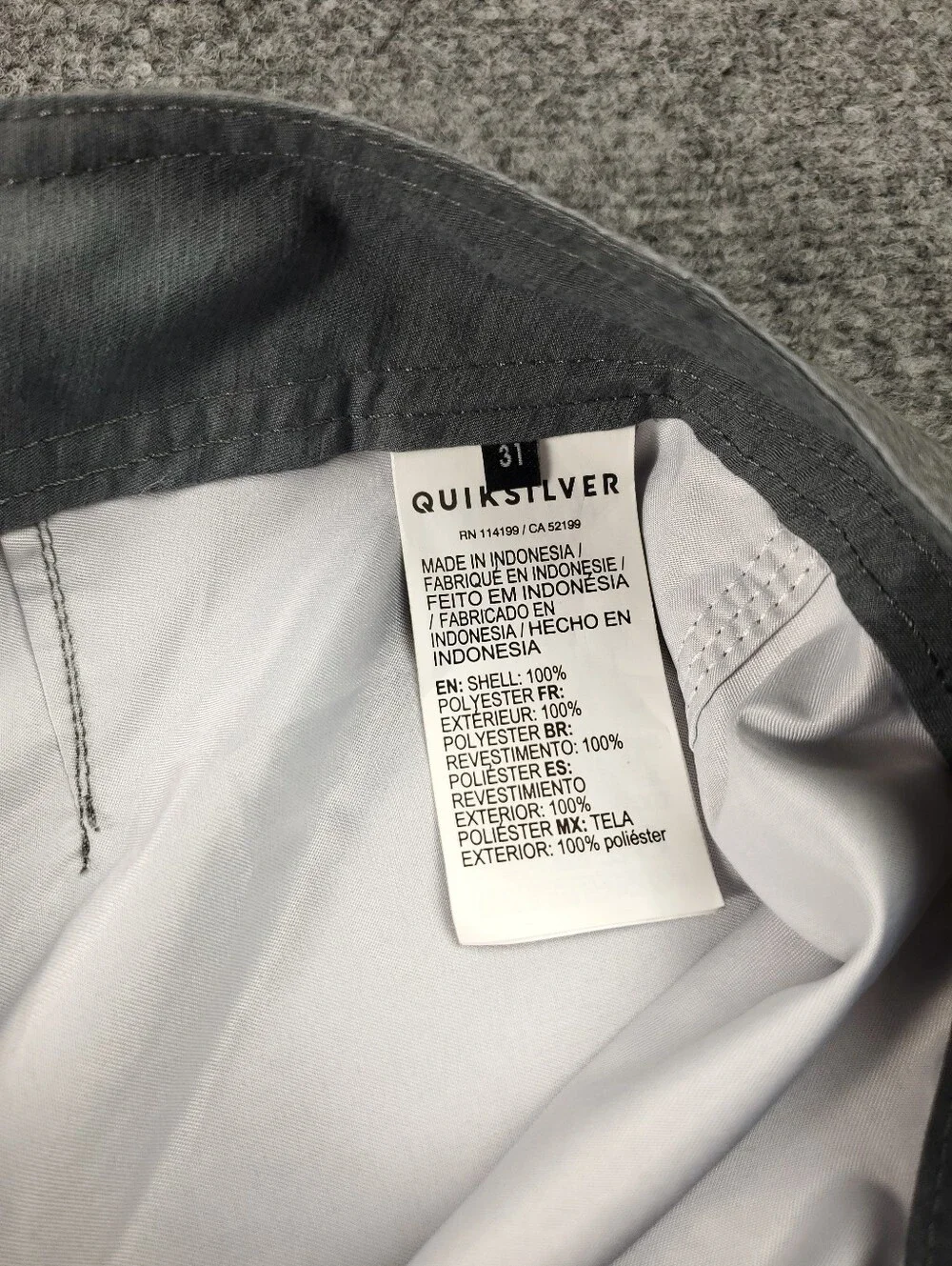 Quiksilver Boardshorts 31 Unlined Swim Trunks Dry Flight Water Repellent